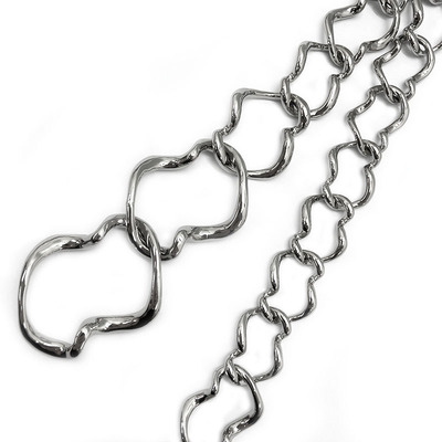 Luggage chain closed shaped metal chain