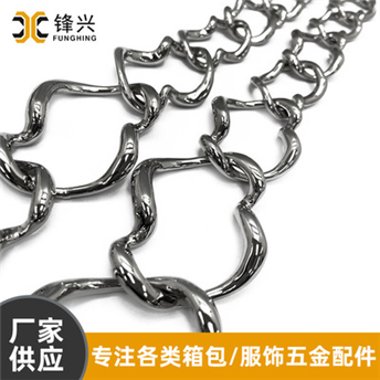 Luggage chain closed shaped metal chain
